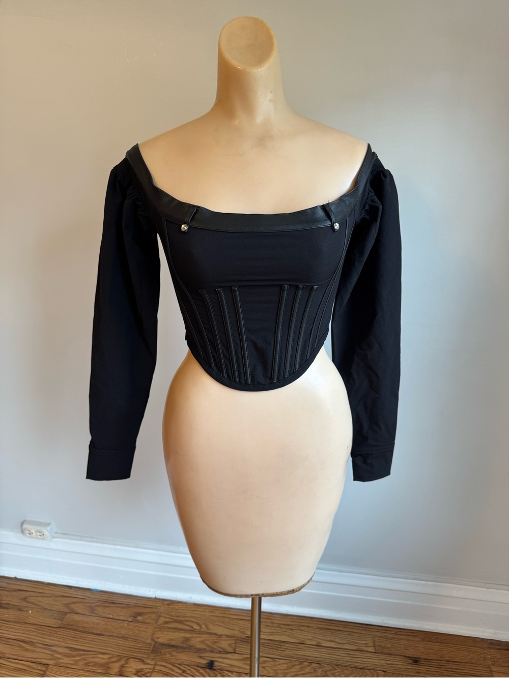 Maniere De Voir Technical
Corset Top sz 6